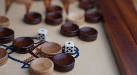 bầu cua Debet